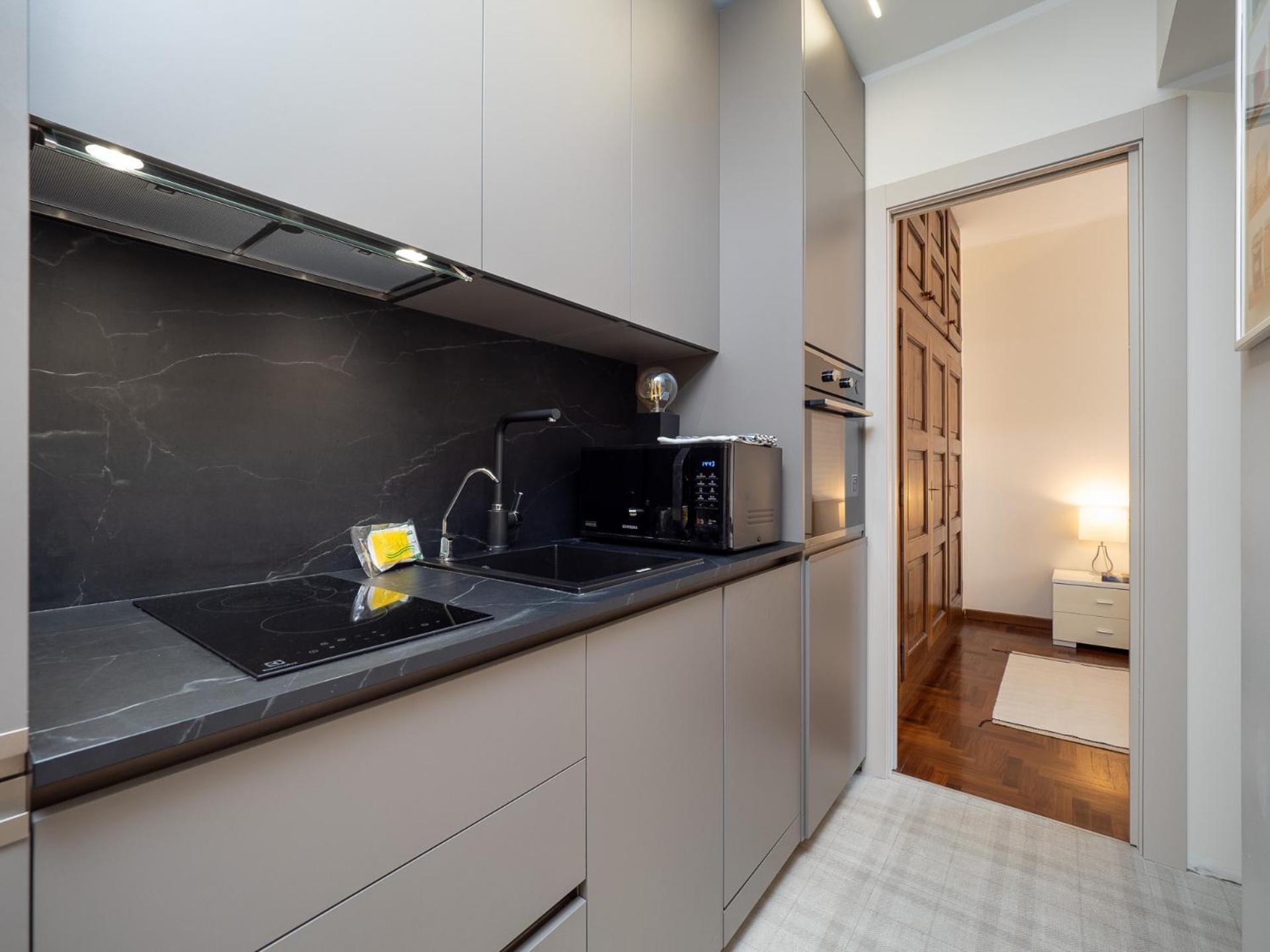 Stylish Flat With Balcony - 15 Min To Duomo Apartment Milano Ngoại thất bức ảnh